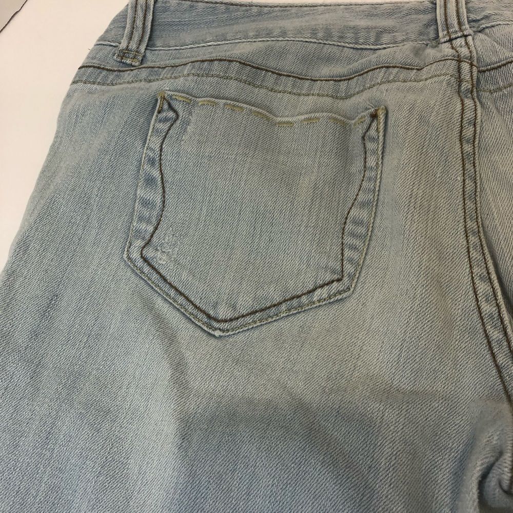 Refuge light denim shorts size 13 - Picture 5 of 10